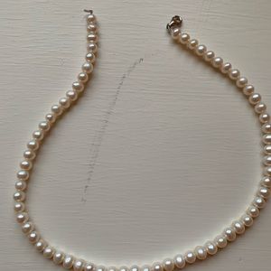 Pearl necklace